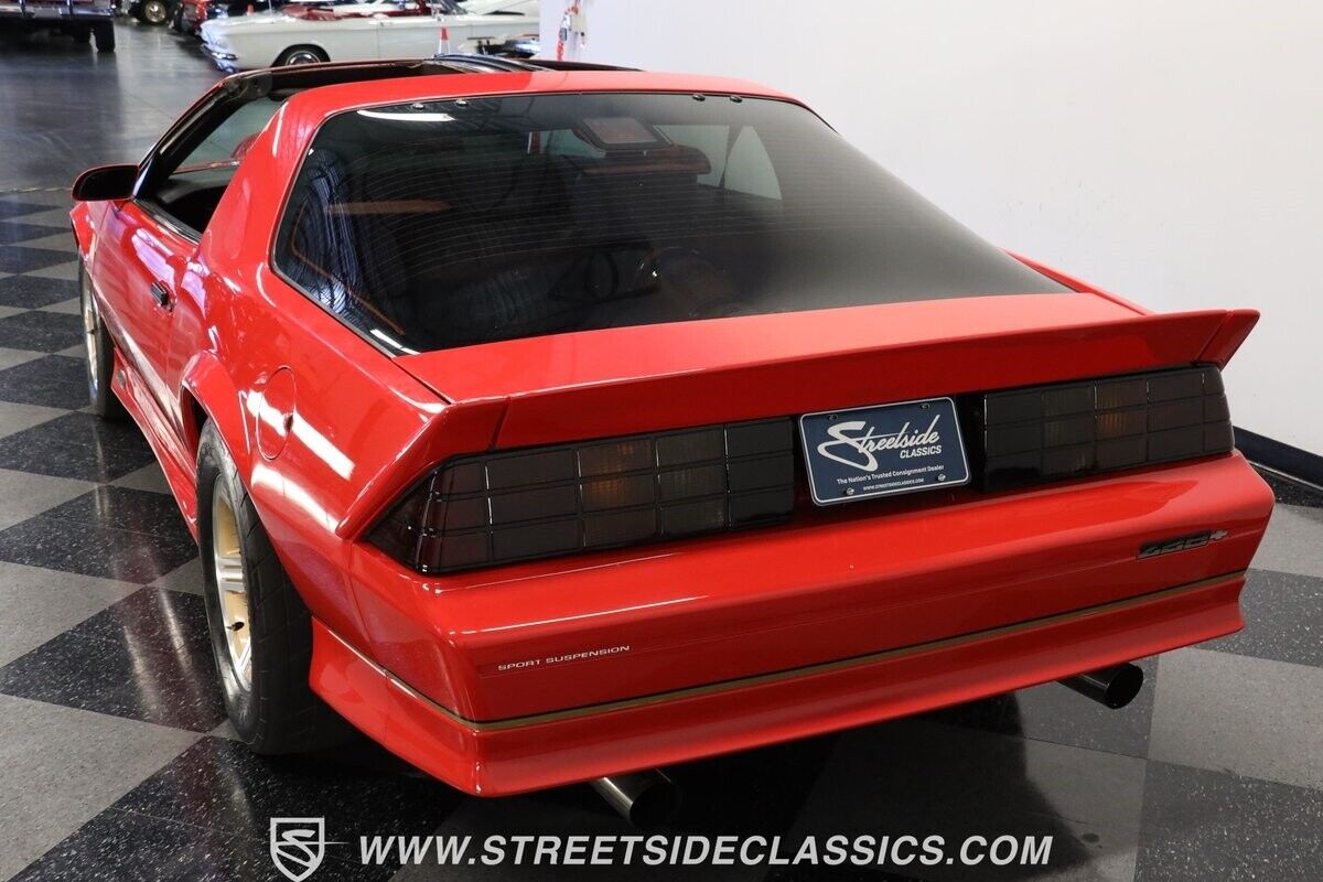 Chevrolet-Camaro-1984-Coupe-7