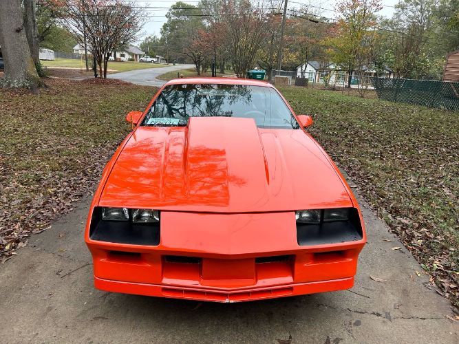 Chevrolet-Camaro-1984-Orange-19