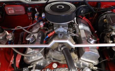 Chevrolet-Camaro-1984-Red-Black-ampamp-Red-32