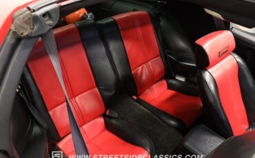 Chevrolet-Camaro-1984-Red-Black-ampamp-Red-41