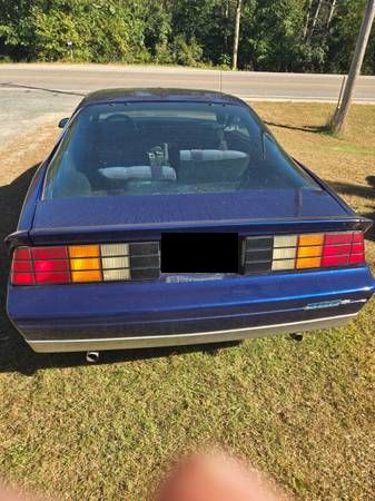 Chevrolet-Camaro-1985-1