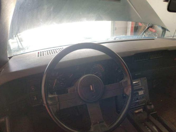 Chevrolet-Camaro-1985-Blue-6
