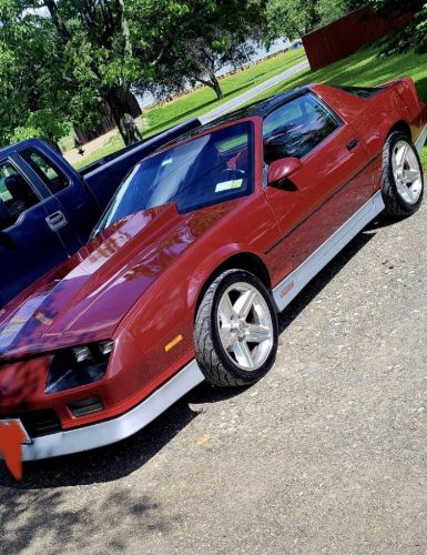 Chevrolet-Camaro-1985-Red-2