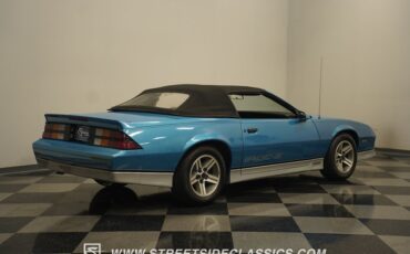 Chevrolet-Camaro-1988-Bright-Blue-Black-13