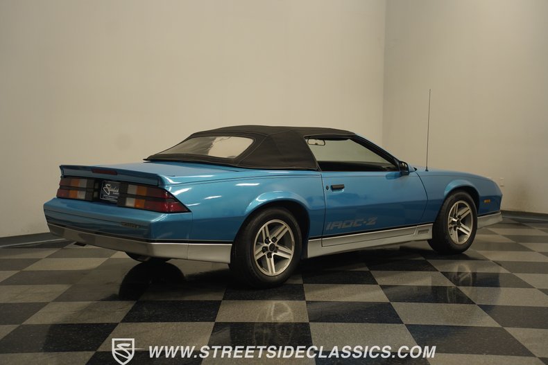 Chevrolet-Camaro-1988-Bright-Blue-Black-13