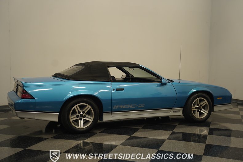 Chevrolet-Camaro-1988-Bright-Blue-Black-14