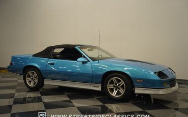 Chevrolet-Camaro-1988-Bright-Blue-Black-16