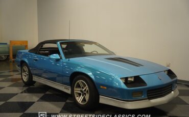 Chevrolet-Camaro-1988-Bright-Blue-Black-17