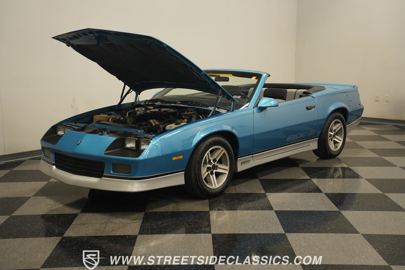 Chevrolet-Camaro-1988-Bright-Blue-Black-28