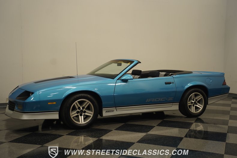 Chevrolet-Camaro-1988-Bright-Blue-Black-6