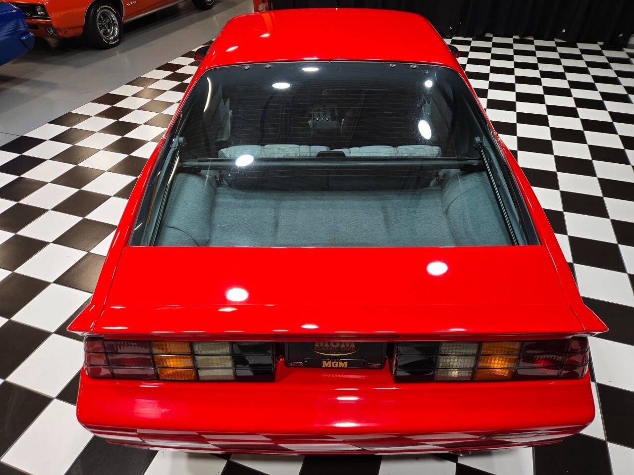 Chevrolet-Camaro-1988-Hatchback-20