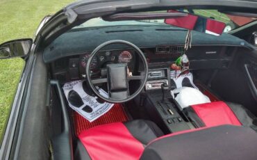 Chevrolet-Camaro-1989-5