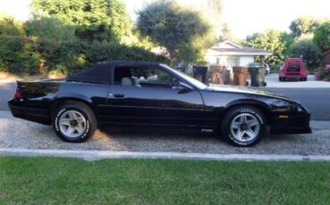 Chevrolet-Camaro-1989-Black-Gray-Cloth-10