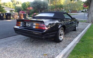 Chevrolet-Camaro-1989-Black-Gray-Cloth-11