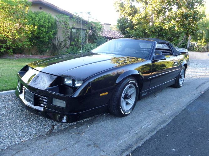 Chevrolet-Camaro-1989-Black-Gray-Cloth-15