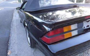 Chevrolet-Camaro-1989-Black-Gray-Cloth-19