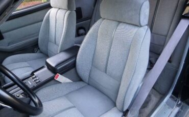 Chevrolet-Camaro-1989-Black-Gray-Cloth-5