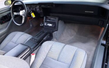 Chevrolet-Camaro-1989-Black-Gray-Cloth-7