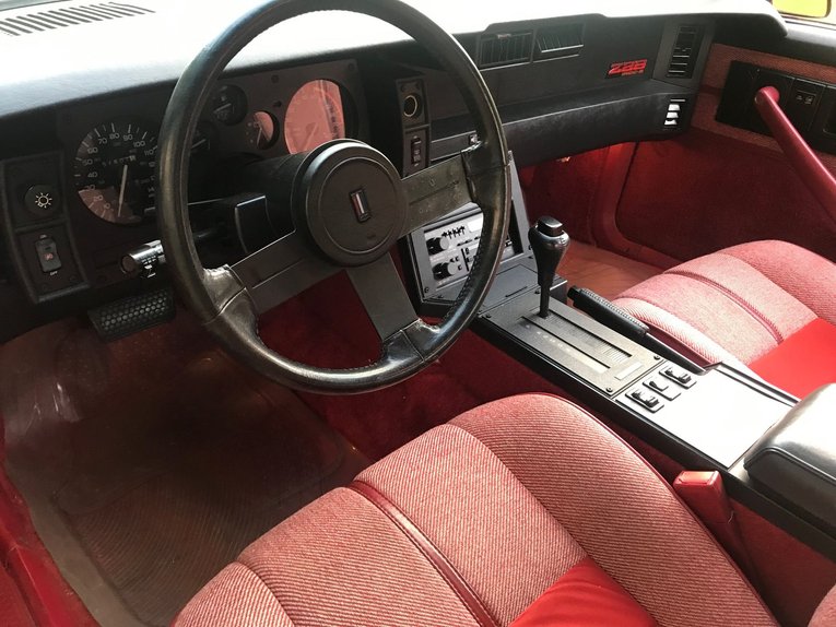 Chevrolet-Camaro-1989-Red-Red-20