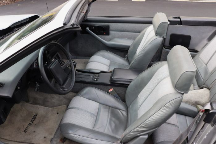 Chevrolet-Camaro-1989-Silver-Metallic-Gray-11