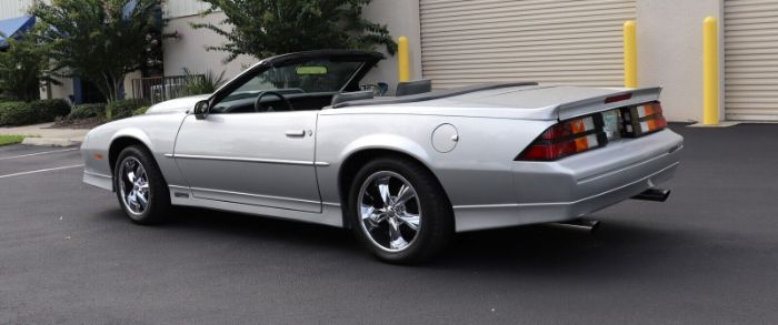 Chevrolet-Camaro-1989-Silver-Metallic-Gray-18