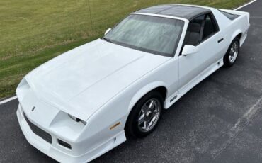 Chevrolet-Camaro-1990-White-Gray-13