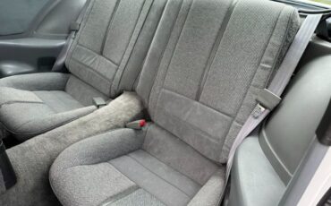 Chevrolet-Camaro-1990-White-Gray-23