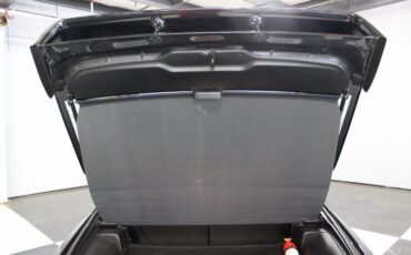 Chevrolet-Camaro-1991-Black-Gray-39