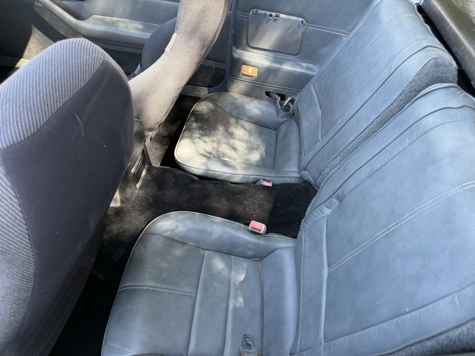 Chevrolet-Camaro-1991-Convertible-10