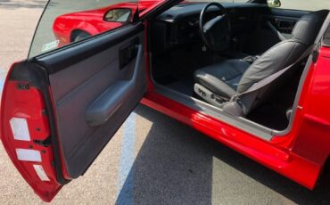 Chevrolet-Camaro-1991-Convertible-17