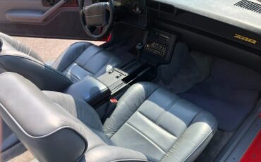Chevrolet-Camaro-1991-Convertible-21