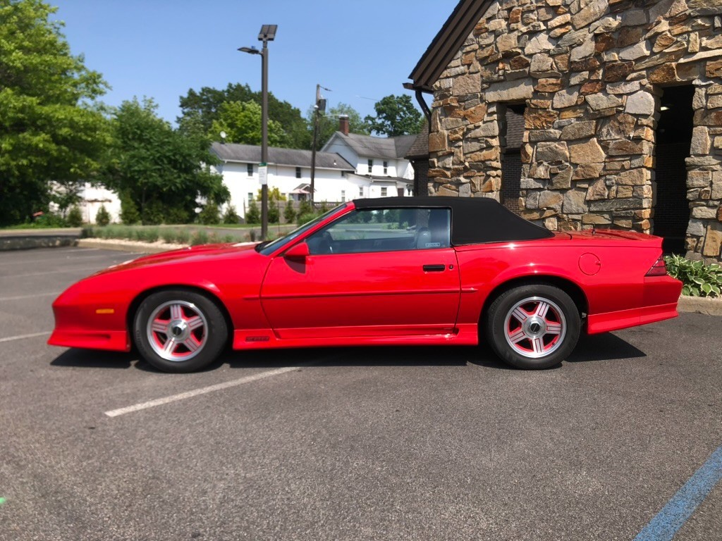 Chevrolet-Camaro-1991-Convertible-3