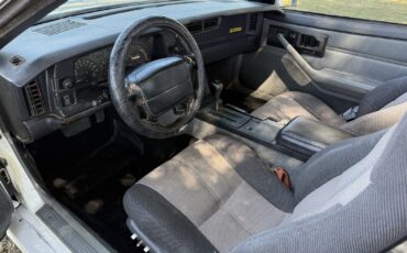 Chevrolet-Camaro-1991-Convertible-9