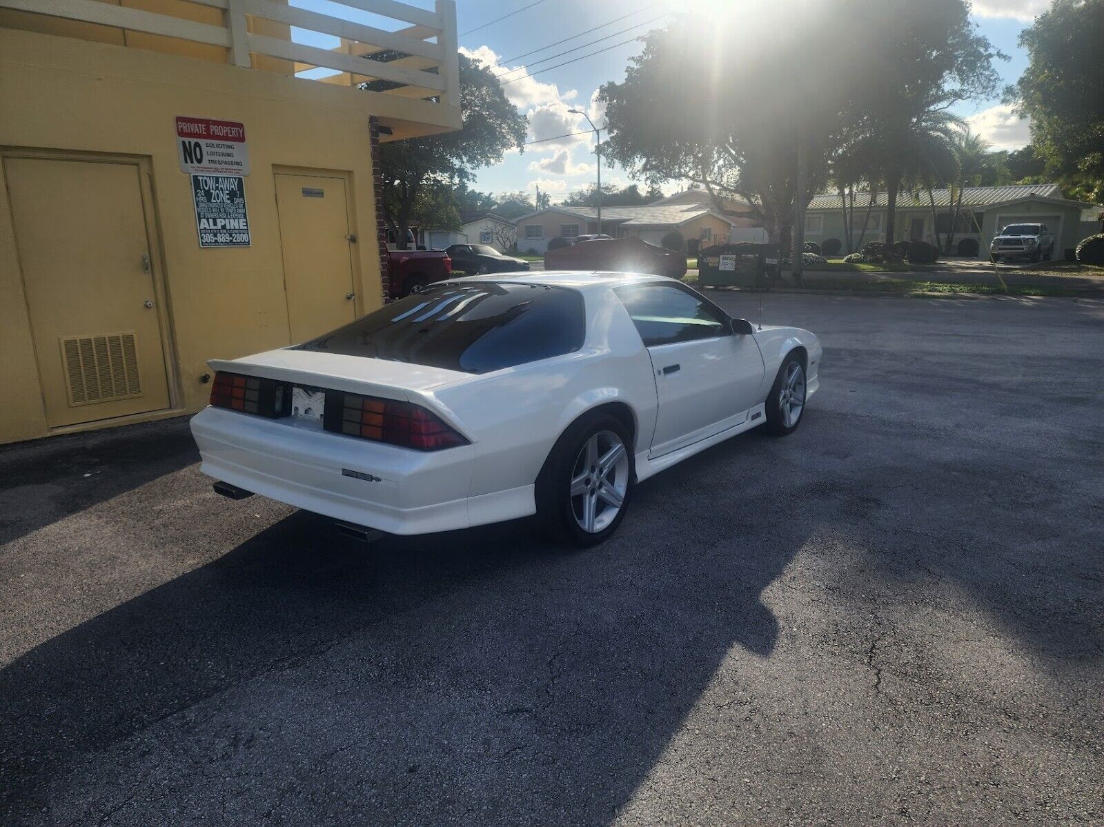 Chevrolet-Camaro-1991-Coupe-5