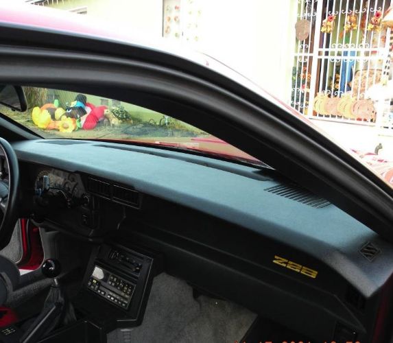 Chevrolet-Camaro-1991-Red-Gray-Leather-3
