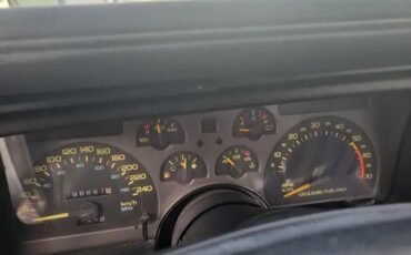 Chevrolet-Camaro-1992-1