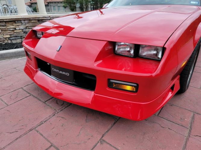 Chevrolet-Camaro-1992-18