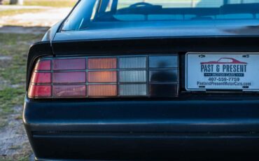 Chevrolet-Camaro-1992-2-Door-17