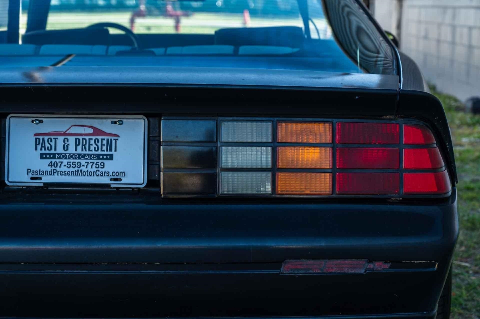 Chevrolet-Camaro-1992-2-Door-18
