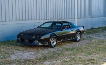 Chevrolet-Camaro-1992-2-Door-19