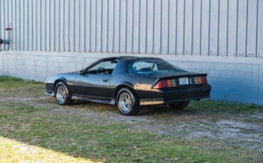Chevrolet-Camaro-1992-2-Door-21