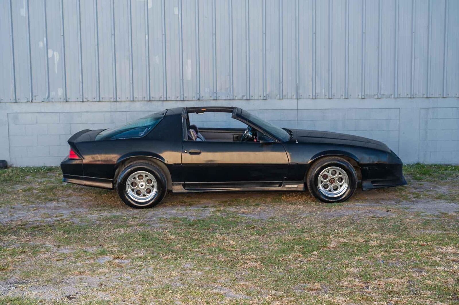Chevrolet-Camaro-1992-2-Door-23