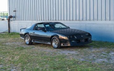 Chevrolet-Camaro-1992-2-Door-24