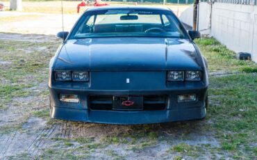 Chevrolet-Camaro-1992-2-Door-25