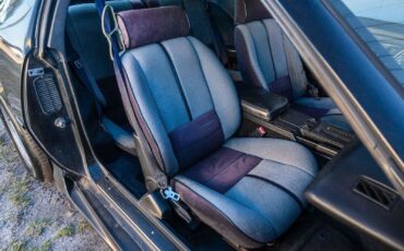 Chevrolet-Camaro-1992-2-Door-38