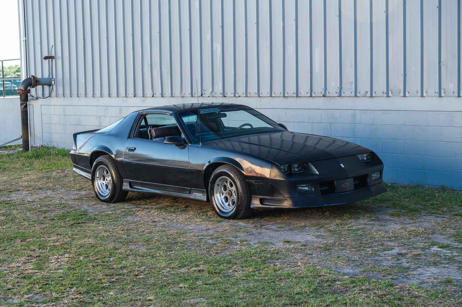Chevrolet-Camaro-1992-2-Door-8