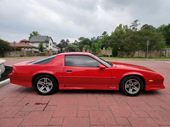 Chevrolet-Camaro-1992-21