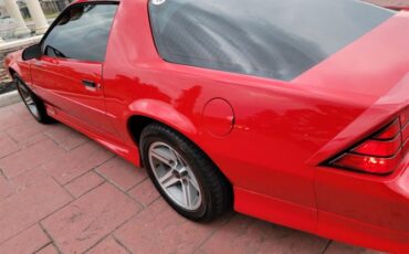 Chevrolet-Camaro-1992-26