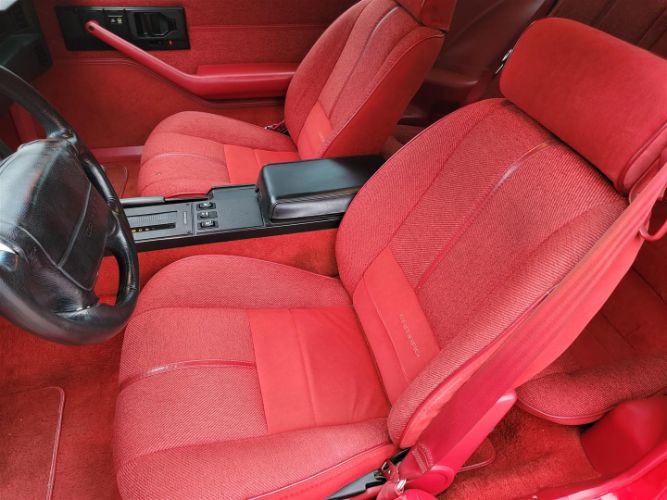 Chevrolet-Camaro-1992-30