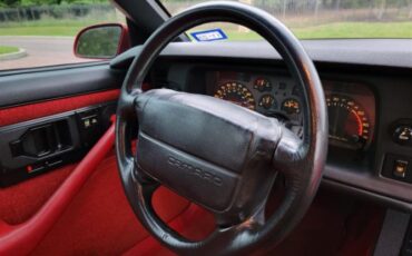 Chevrolet-Camaro-1992-37
